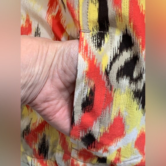 LAURA ASHLEY ABSTRACT PRINT LIGHTWEIGHT FULL ZIP JACKET - SZ SMALL - Picture 5 of 7